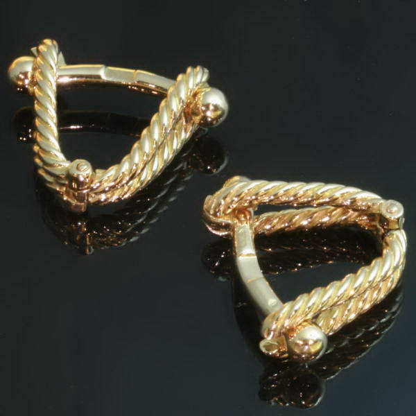 Decorative gold twisted wire French estate cuff links made in France