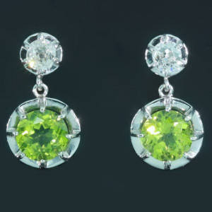 Antique jewelry with color green