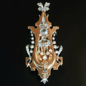 Antique Victorian pendants between $1500 and $5000