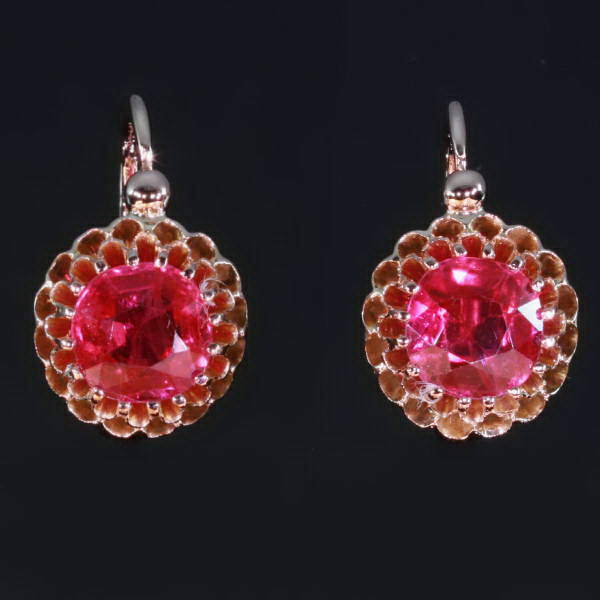 Antique jewelry with color red up to $2,000