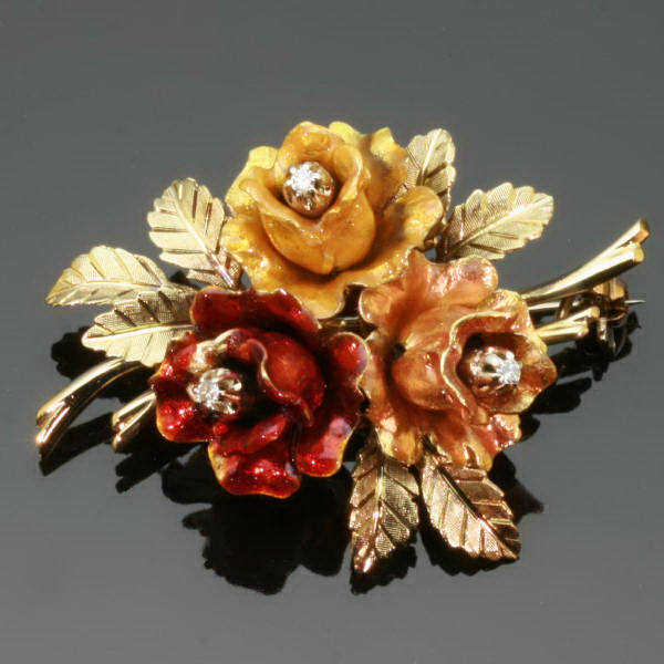 Antique jewelry with color yellow
