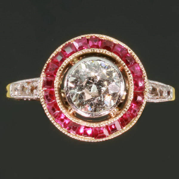 Antique rings between $2500 and $7500