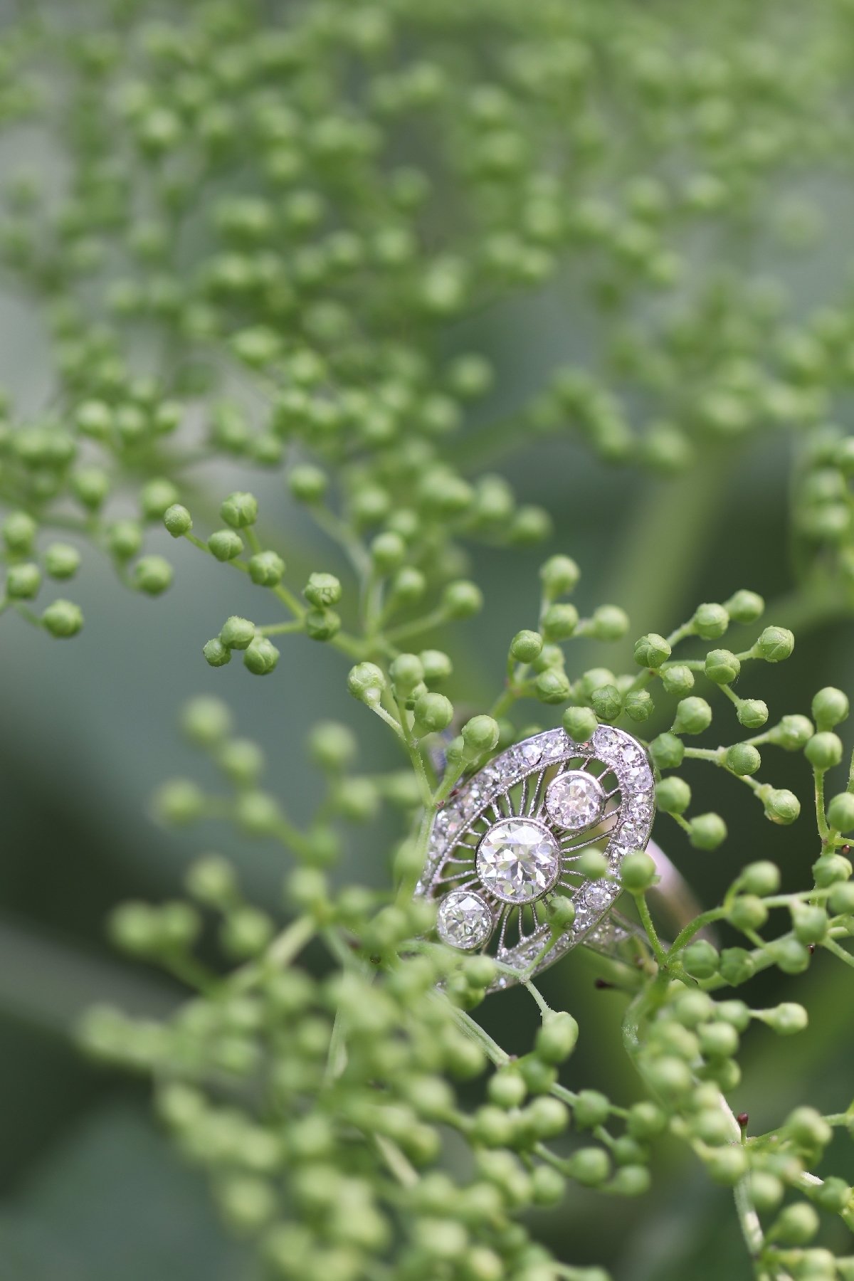 Click the picture to get to see this Vintage Art Deco Edwardian diamond engagement ring.