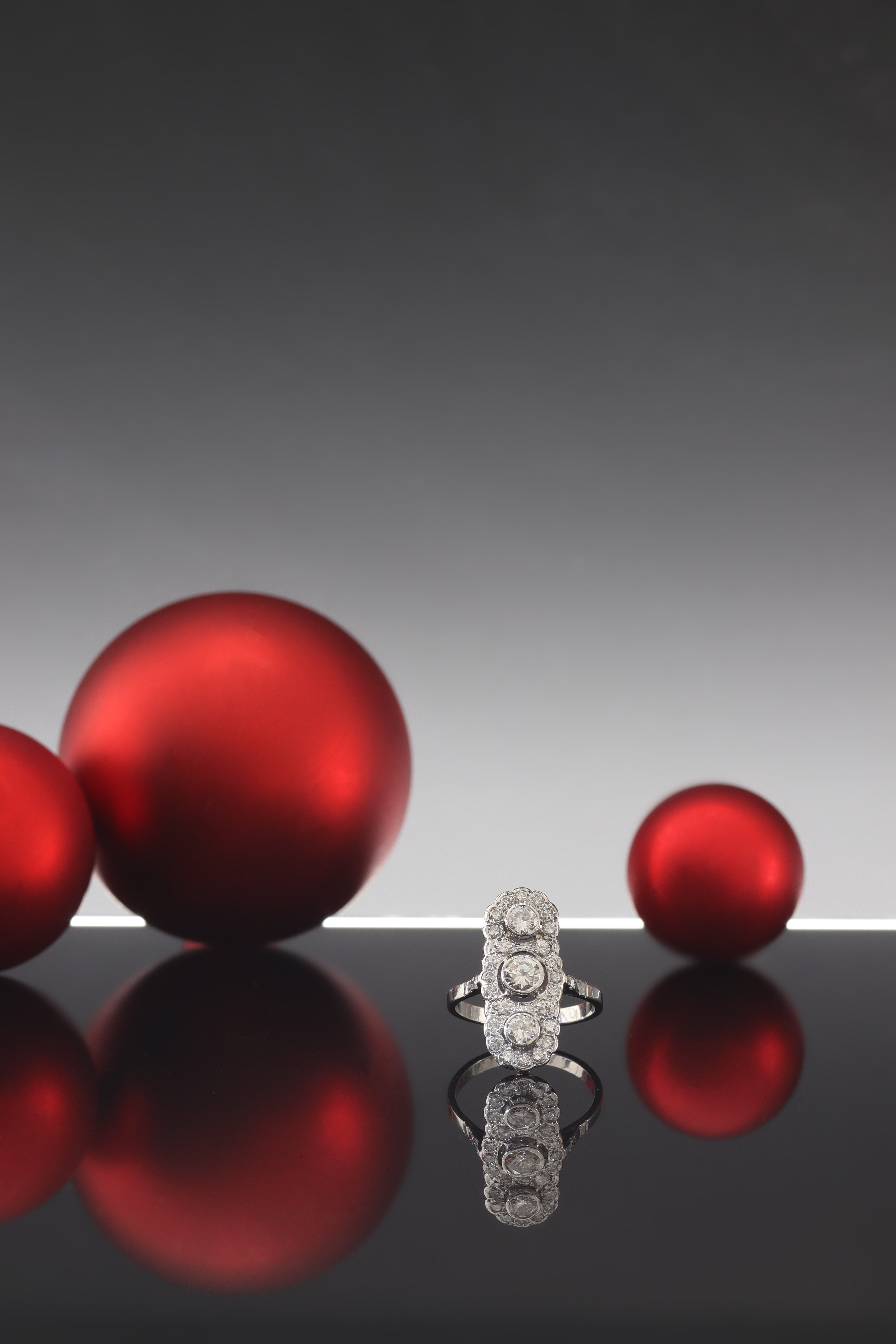 Click the picture to find out more about this Legacy of Love: Ring Bridging Deco and Romance